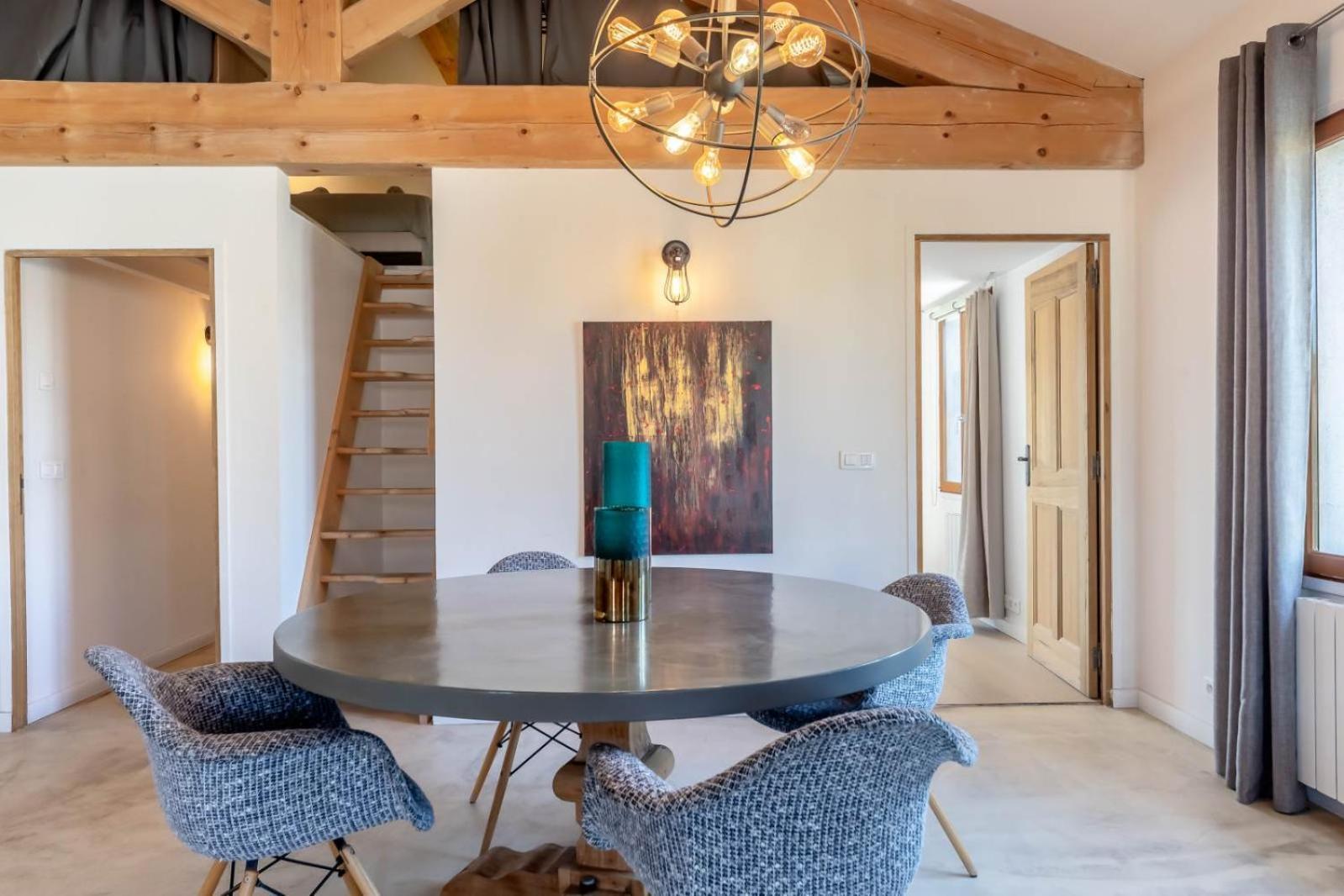 Olive- Vaste Appartement Donnant Sur La Sorgue ลีล-ซูร์-ลา-ซอร์ก ภายนอก รูปภาพ