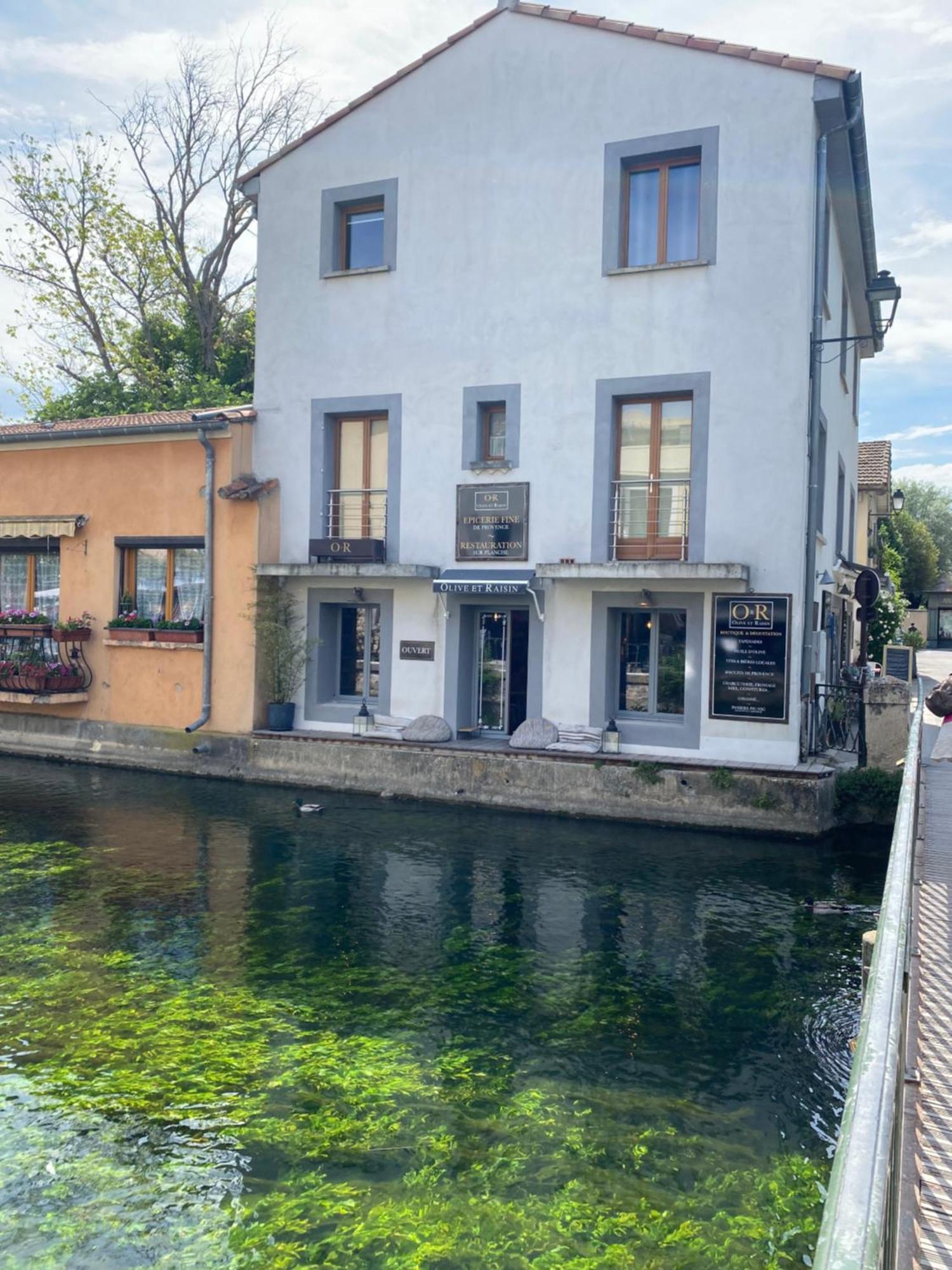 Olive- Vaste Appartement Donnant Sur La Sorgue ลีล-ซูร์-ลา-ซอร์ก ภายนอก รูปภาพ